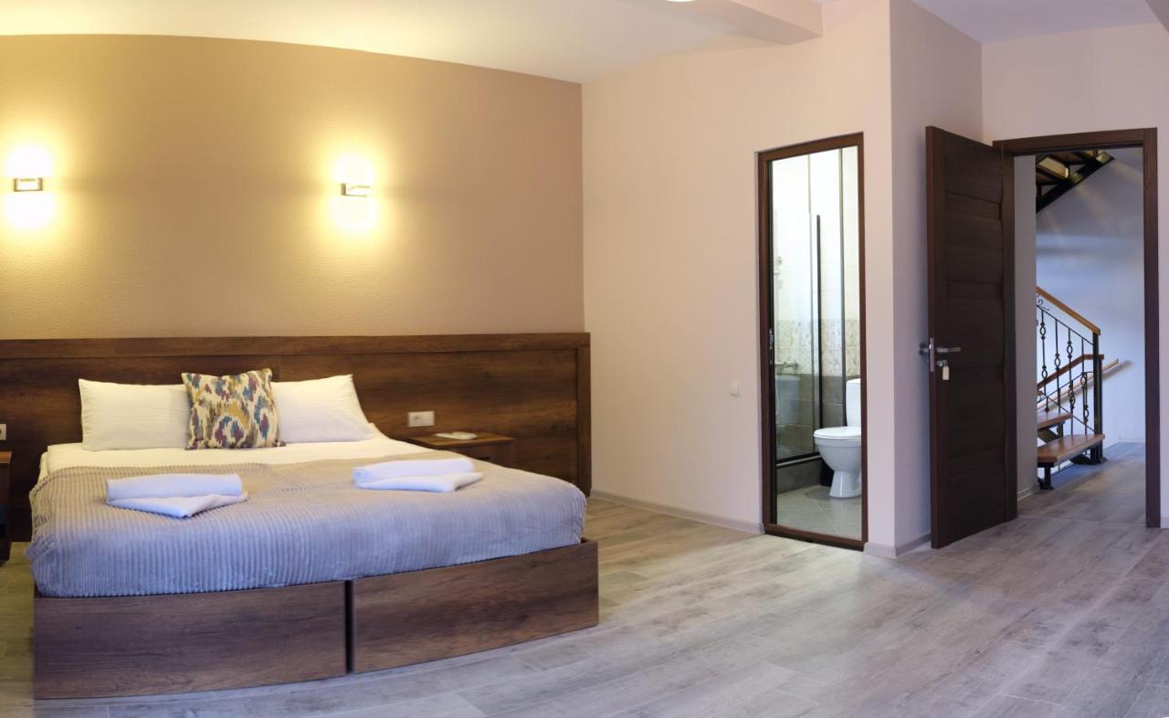 Hotel Axien Kazbegi Eksteriør billede