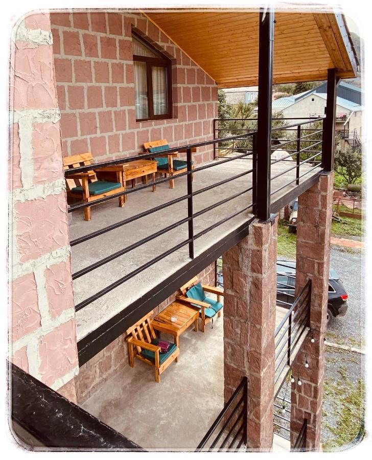 Hotel Axien Kazbegi Eksteriør billede