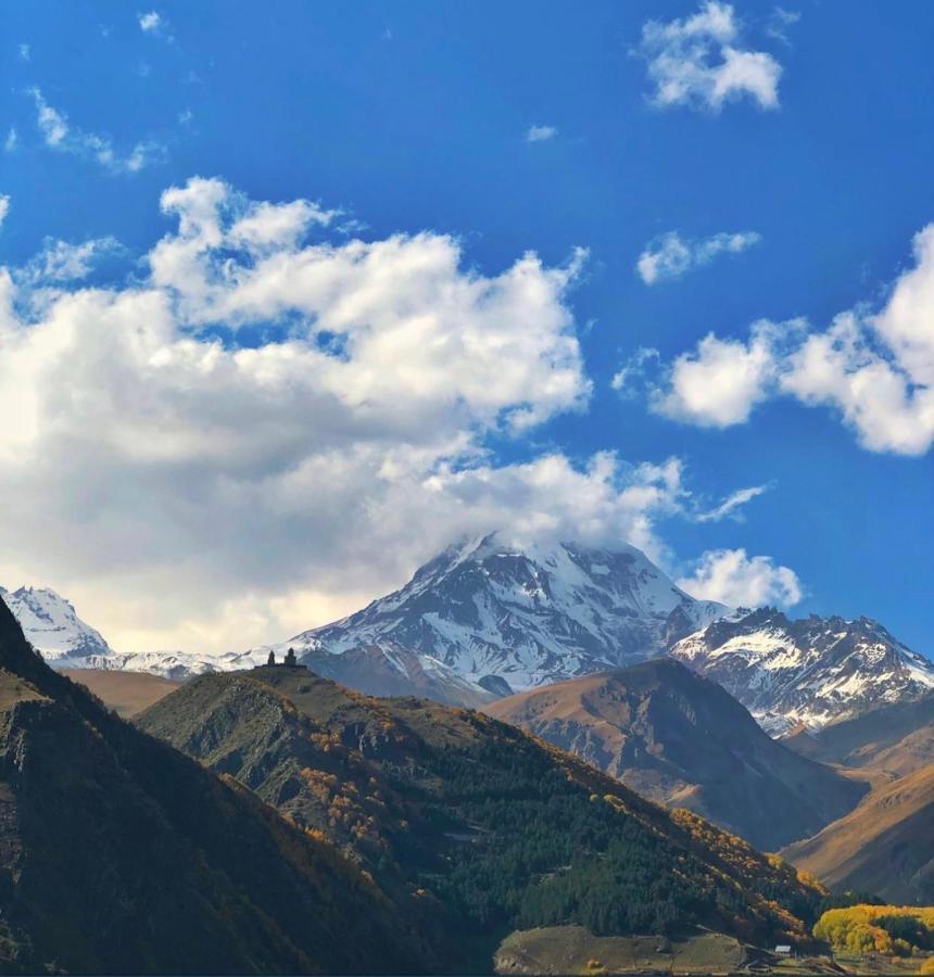 Hotel Axien Kazbegi Eksteriør billede